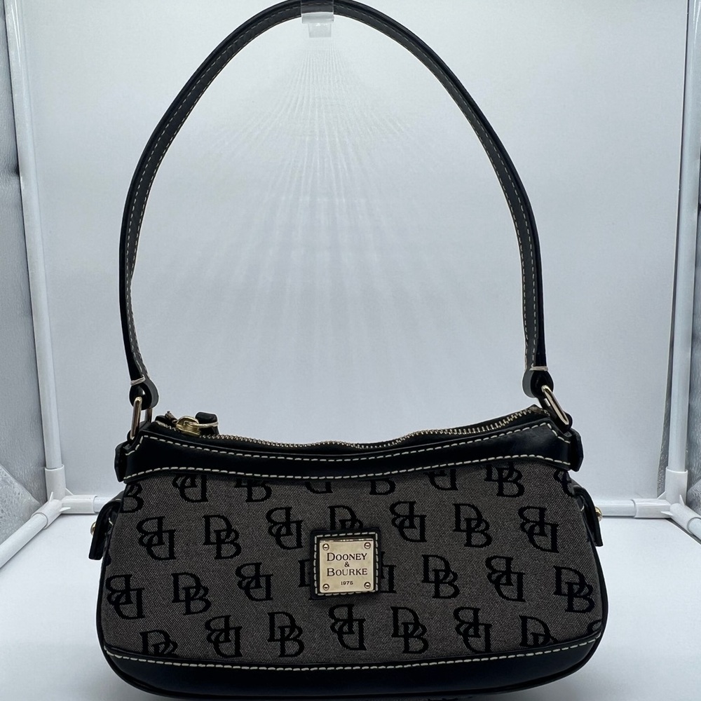 Y2K Dooney & Bourke Signature Small Zip-Top Canvas Leather Mini Shoulder Purse